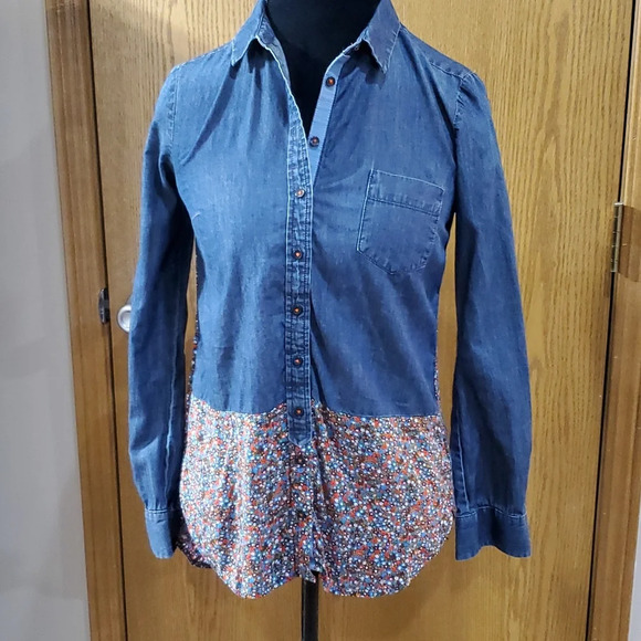 Anthropologie postmark chambray floral button up long sleeve shirt - Picture 1 of 7